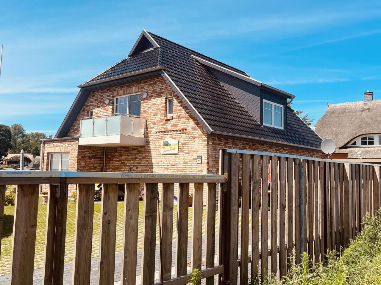 Holmblick - Boddenblick, Balkon, 2 Schlafzimmer, 4 Personen Born Exterior foto